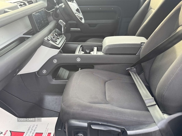 Used Land Rover Defender 2022 for sale - 76998471: Photo 16