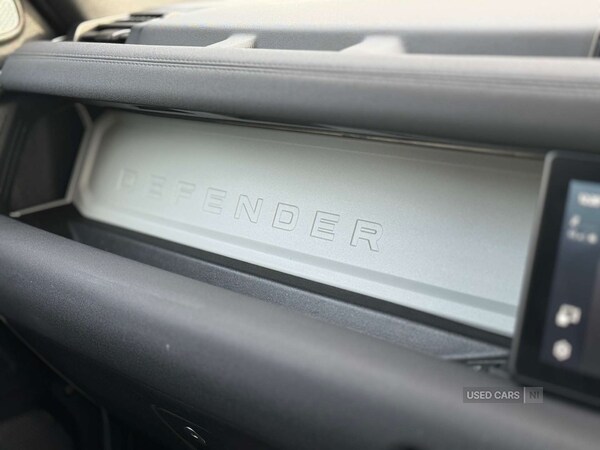 Used Land Rover Defender 2022 for sale - 76998471: Photo 24