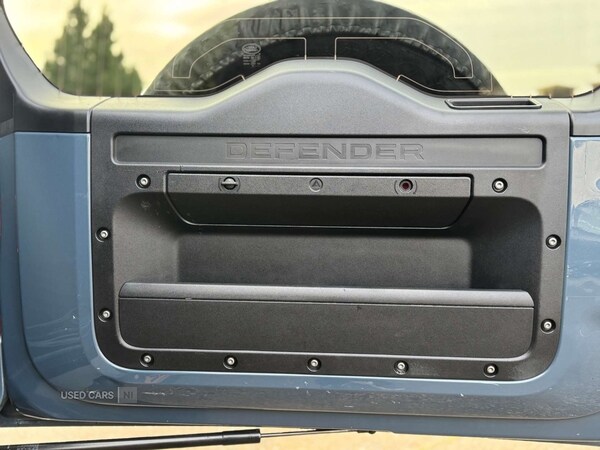 Used Land Rover Defender 2022 for sale - 76998471: Photo 30