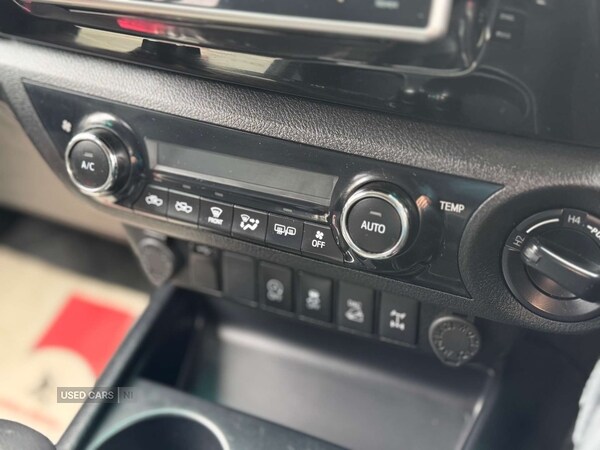 Used Toyota Hilux 2019 for sale - 76021525: Photo 18