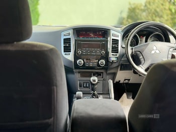 Used Mitsubishi Shogun 2015 for sale - 78947949: Photo