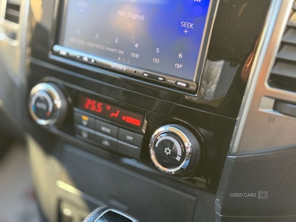 Used Mitsubishi Shogun 2015 for sale - 76702631: Photo 15