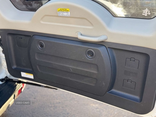 Used Mitsubishi Shogun 2015 for sale - 76702631: Photo 18