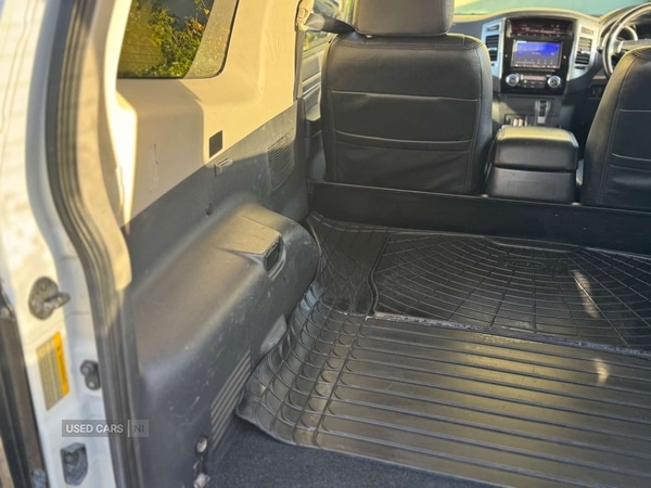 Used Mitsubishi Shogun 2015 for sale - 76702631: Photo 19