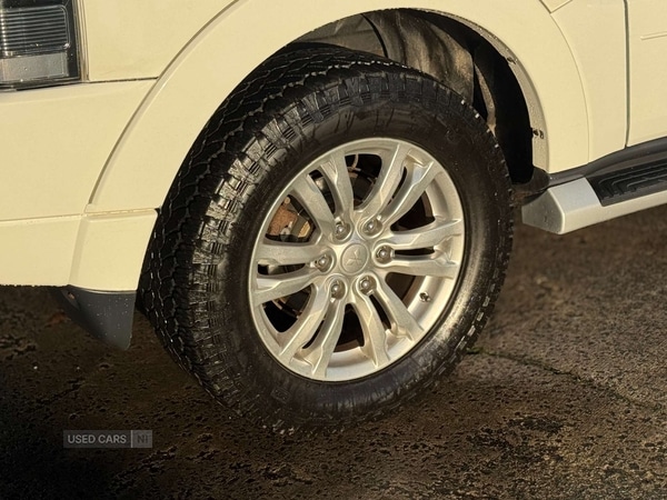 Used Mitsubishi Shogun 2015 for sale - 76702631: Photo 30