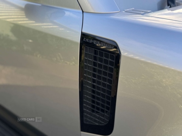 Used Land Rover Defender 2022 for sale - 76753478: Photo 13