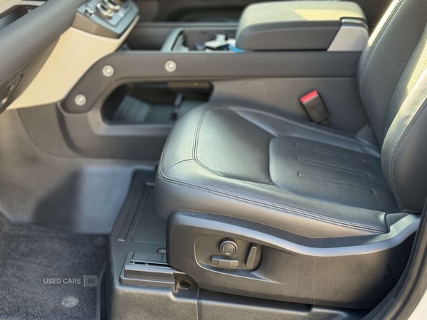 Used Land Rover Defender 2022 for sale - 76753478: Photo 23