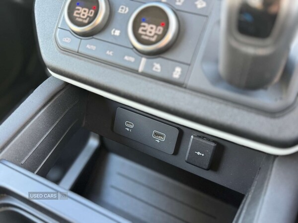 Used Land Rover Defender 2022 for sale - 76753478: Photo 33