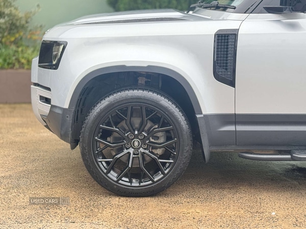 Used Land Rover Defender 2022 for sale - 76753478: Photo 50