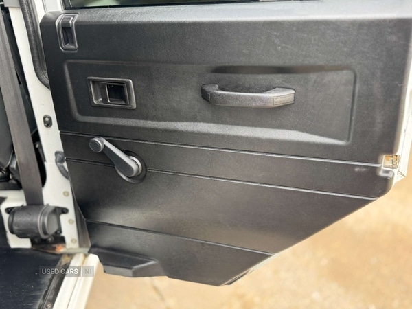 Used Land Rover Defender 2015 for sale - 77315577: Photo 23