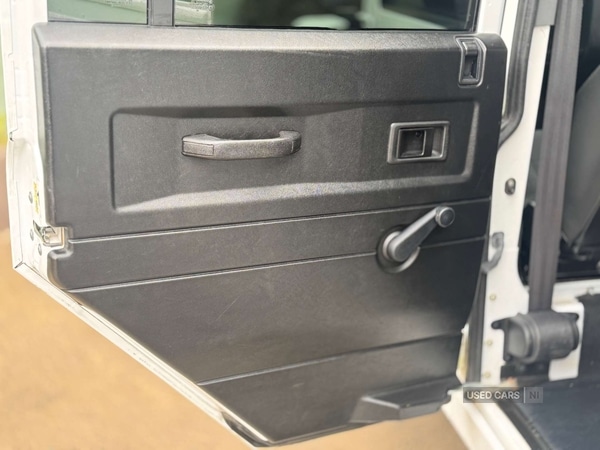 Used Land Rover Defender 2015 for sale - 77315577: Photo 24