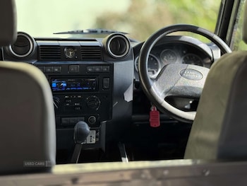 Used Land Rover Defender 2007 for sale - 78989571: Photo
