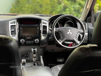 Used Mitsubishi Shogun 2018 for sale - 79304649: Photo