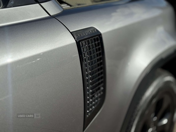 Used Land Rover Defender 2023 for sale - 78087564: Photo 24