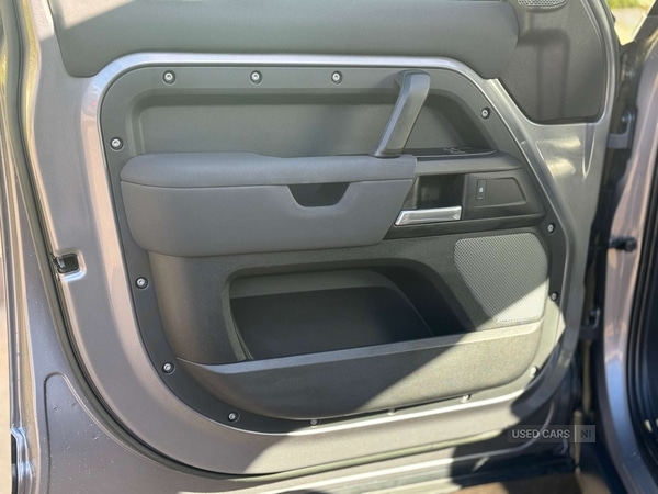 Used Land Rover Defender 2023 for sale - 78087564: Photo 43