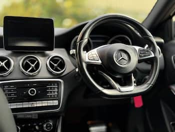 Used Mercedes-Benz GLA 2017 for sale - 79727641: Photo
