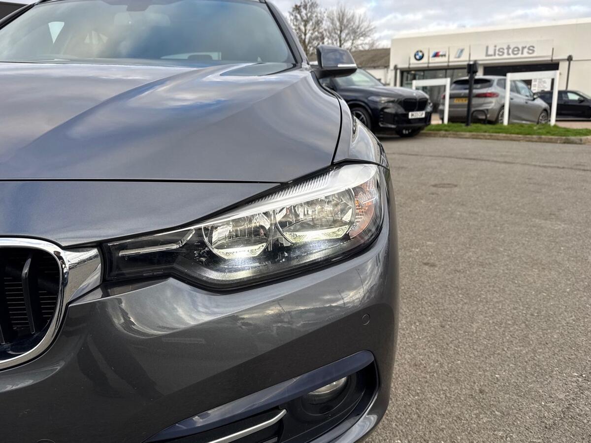 Used BMW 3 Series 2018 for sale - 77193019: Photo 17