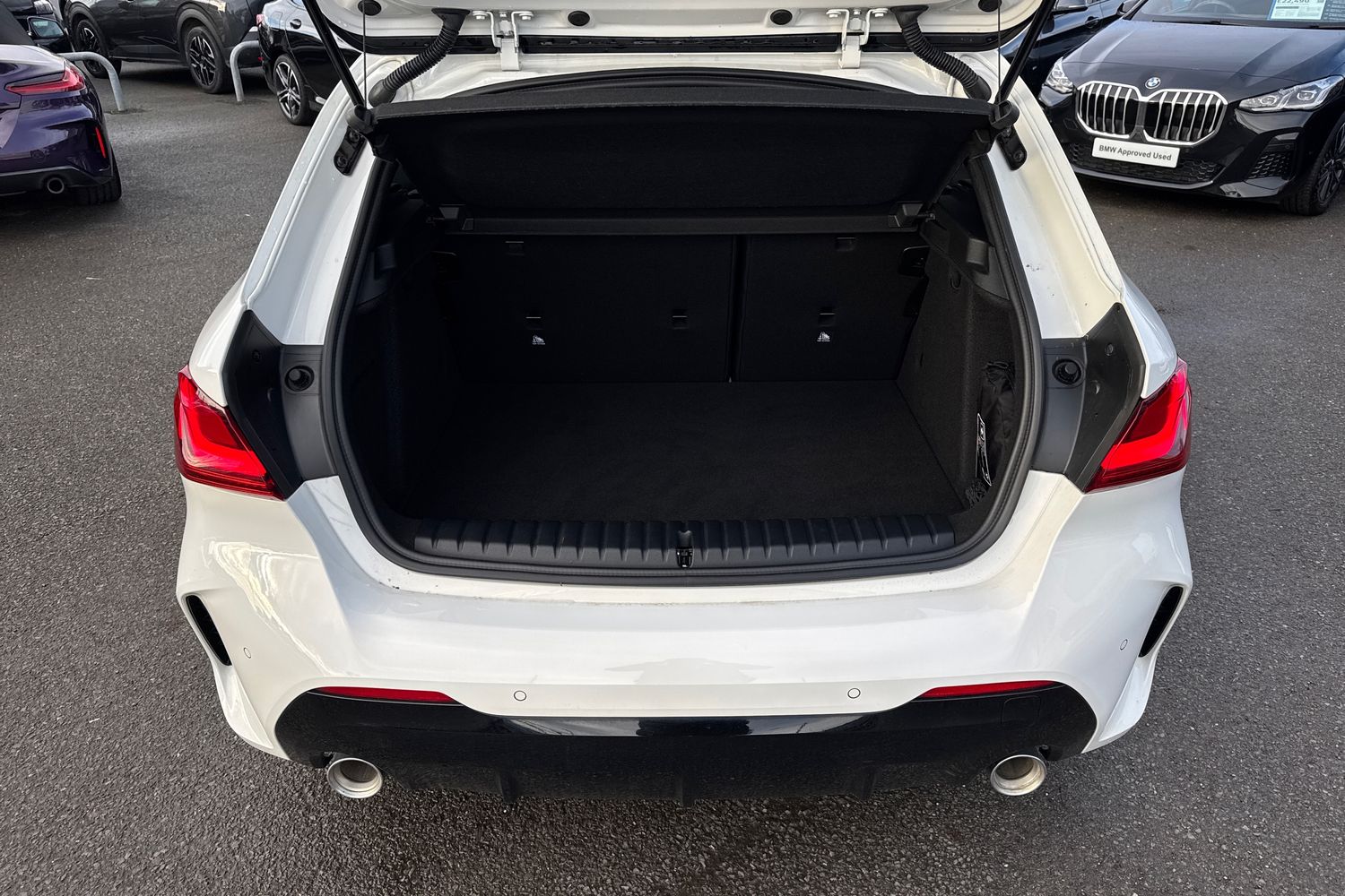 Used BMW 1 Series 2023 for sale - 76800348: Photo 10