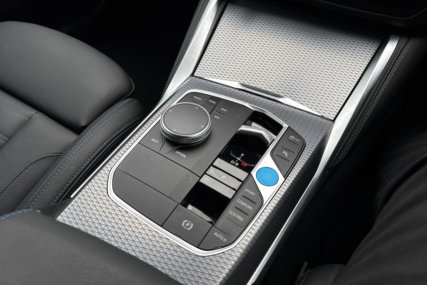 Used BMW i4 2025 for sale - 76228832: Photo 10