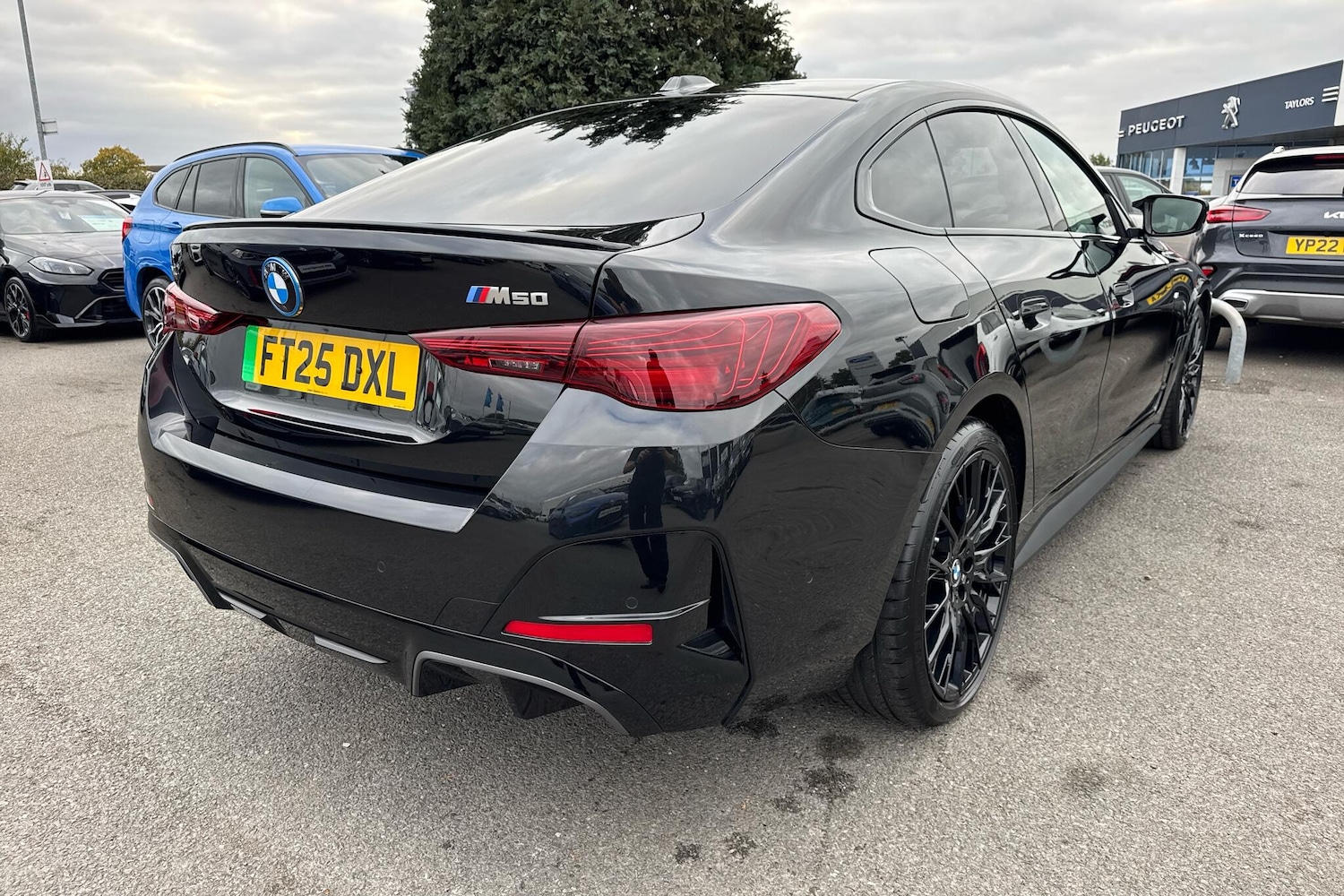 Used BMW i4 2025 for sale - 76228832: Photo 19
