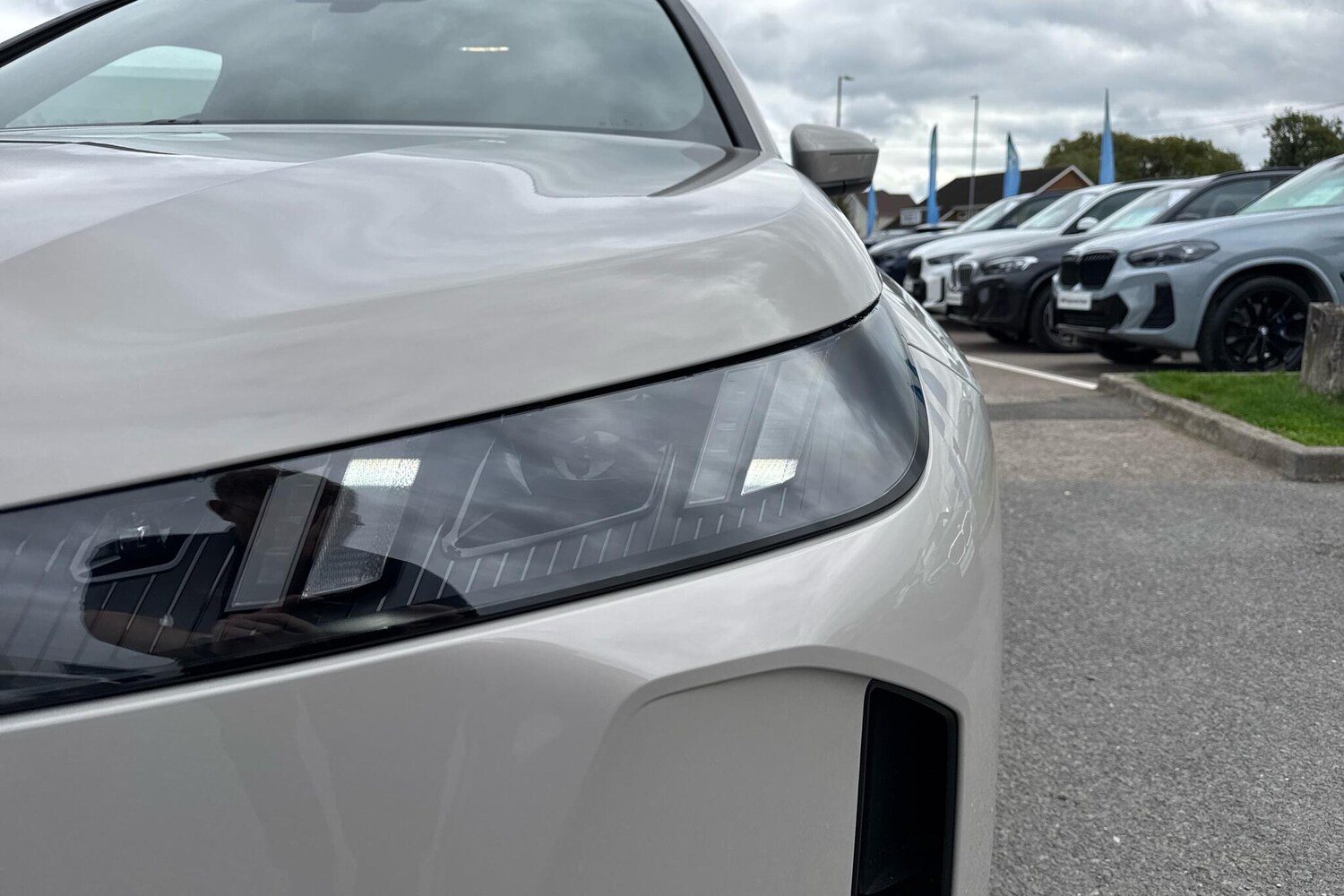 Used BMW iX 2025 for sale - 76228849: Photo 17