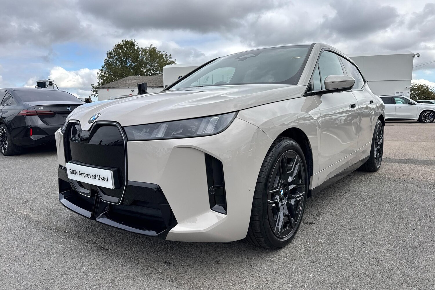 Used BMW iX 2025 for sale - 76228849: Photo 18