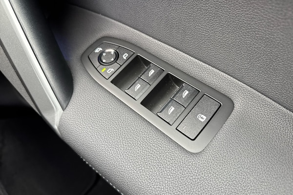 Used BMW iX 2025 for sale - 76228849: Photo 20