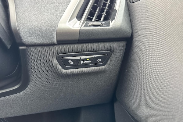 Used BMW iX 2025 for sale - 76228849: Photo 22