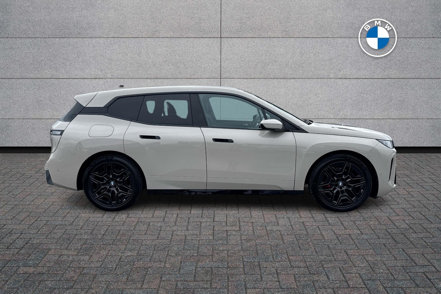 Used BMW iX 2025 for sale - 76228849: Photo 3