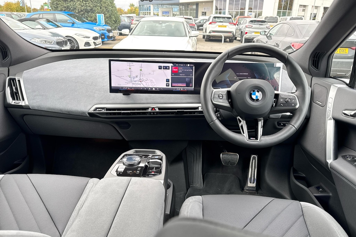 Used BMW iX 2025 for sale - 76228849: Photo 4