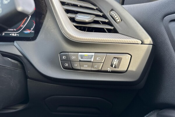 Used BMW 1 Series 2021 for sale - 76123878: Photo 21