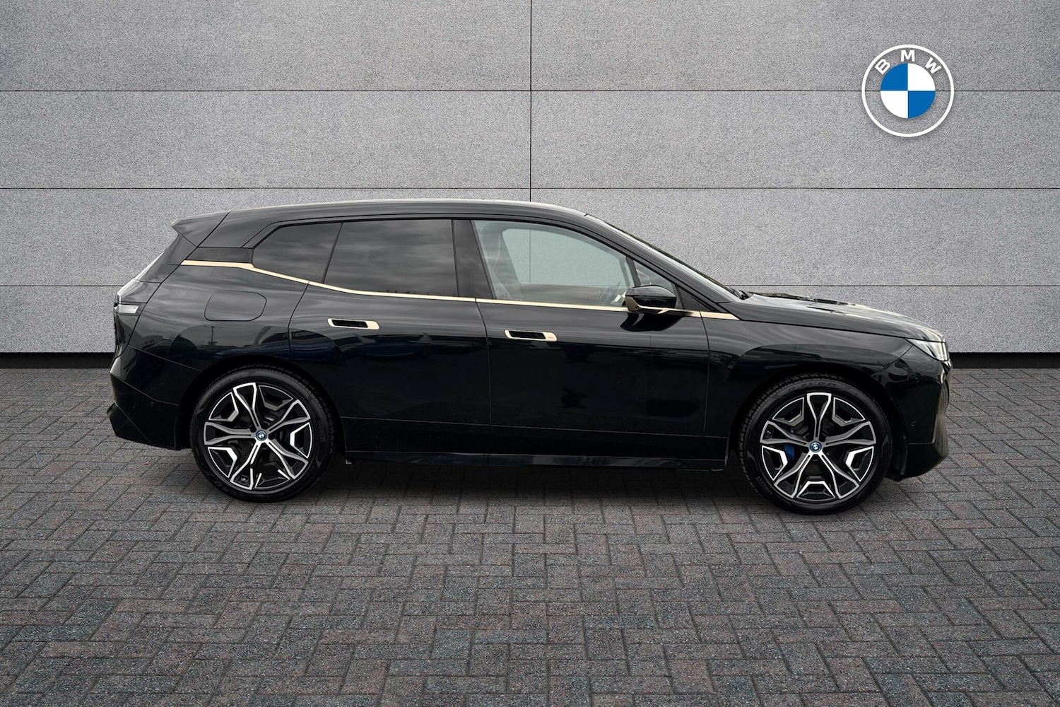 Used BMW iX 2022 for sale - 76400337: Photo 3