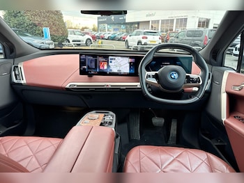 Used BMW iX 2022 for sale - 76400337: Photo
