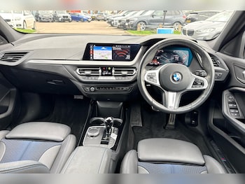 Used BMW 1 Series 2023 for sale - 76551839: Photo