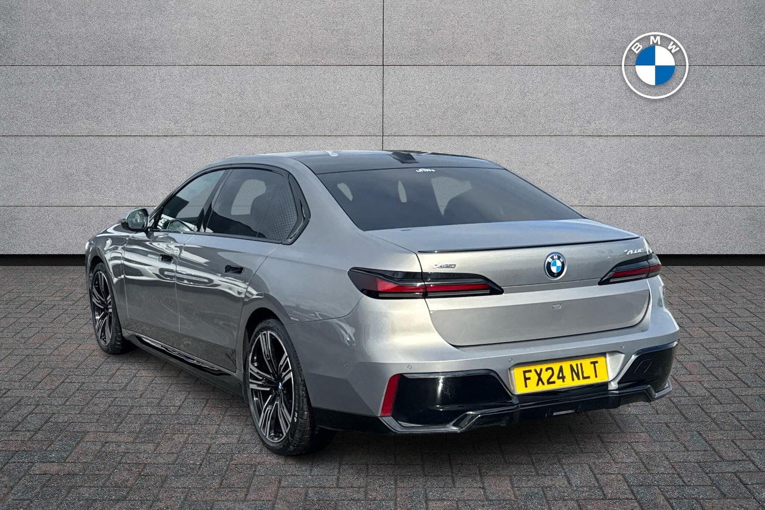 Used BMW 7 Series 2024 for sale - 75901559: Photo 2