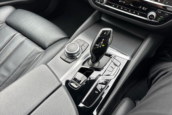 Used BMW 5 Series 2022 for sale - 76228840: Photo 10