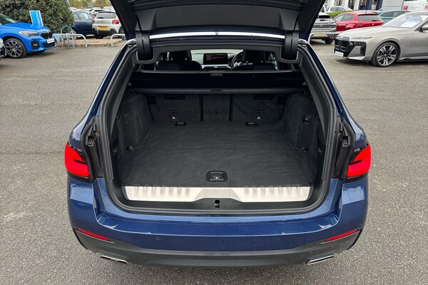 Used BMW 5 Series 2022 for sale - 76228840: Photo 13