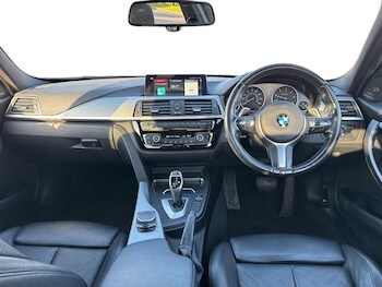 Used BMW 3 Series 2017 for sale - 77359924: Photo