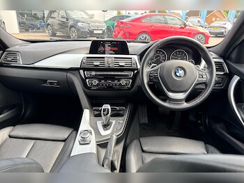 Used BMW 3 Series 2017 for sale - 75494999: Photo