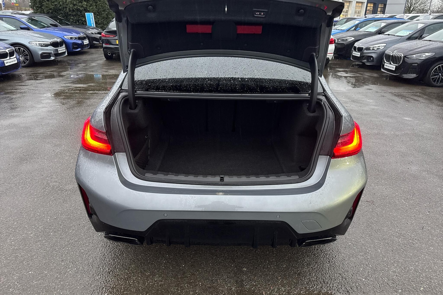 Used BMW 3 Series 2024 for sale - 76800534: Photo 13