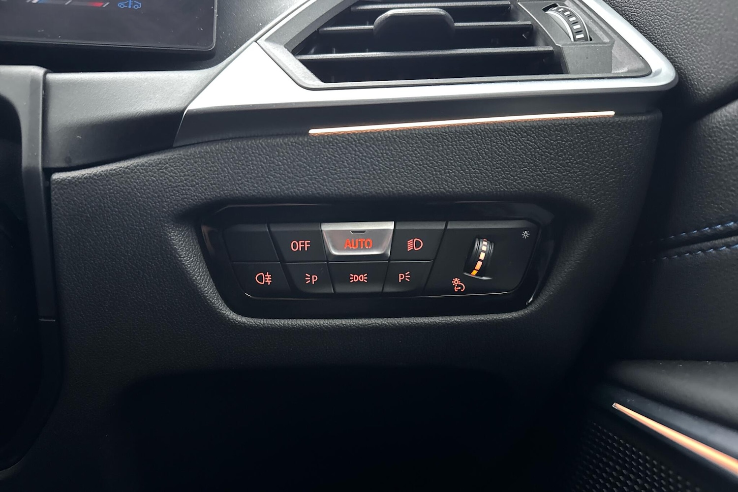 Used BMW 3 Series 2024 for sale - 76800534: Photo 21