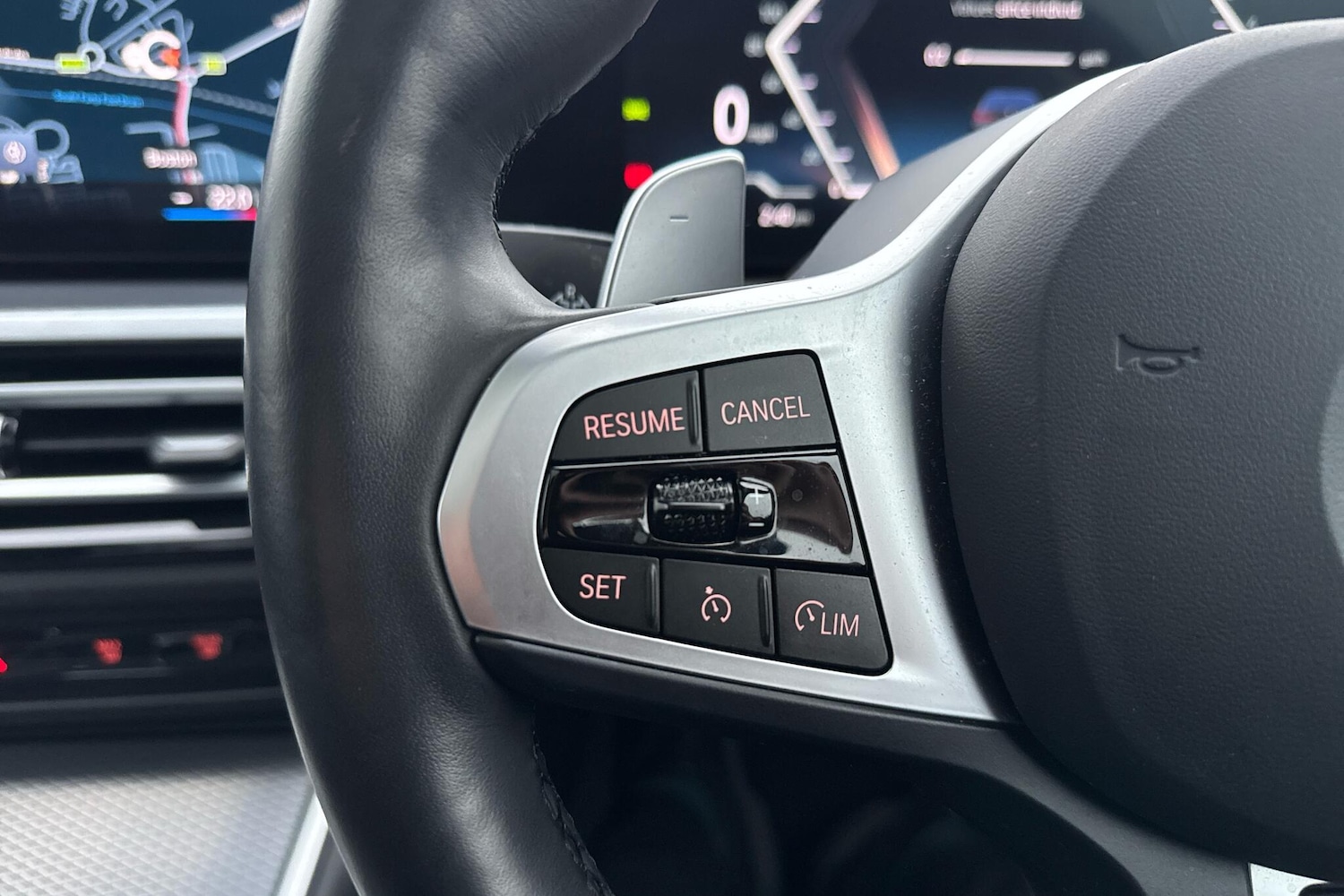 Used BMW 3 Series 2024 for sale - 76800534: Photo 22