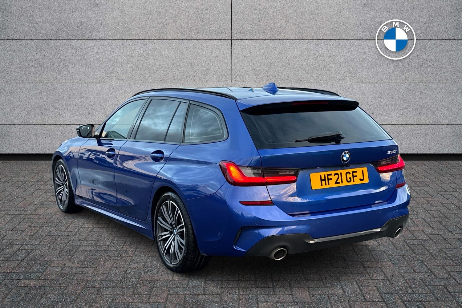 Used BMW 3 Series 2021 for sale - 76609229: Photo 2