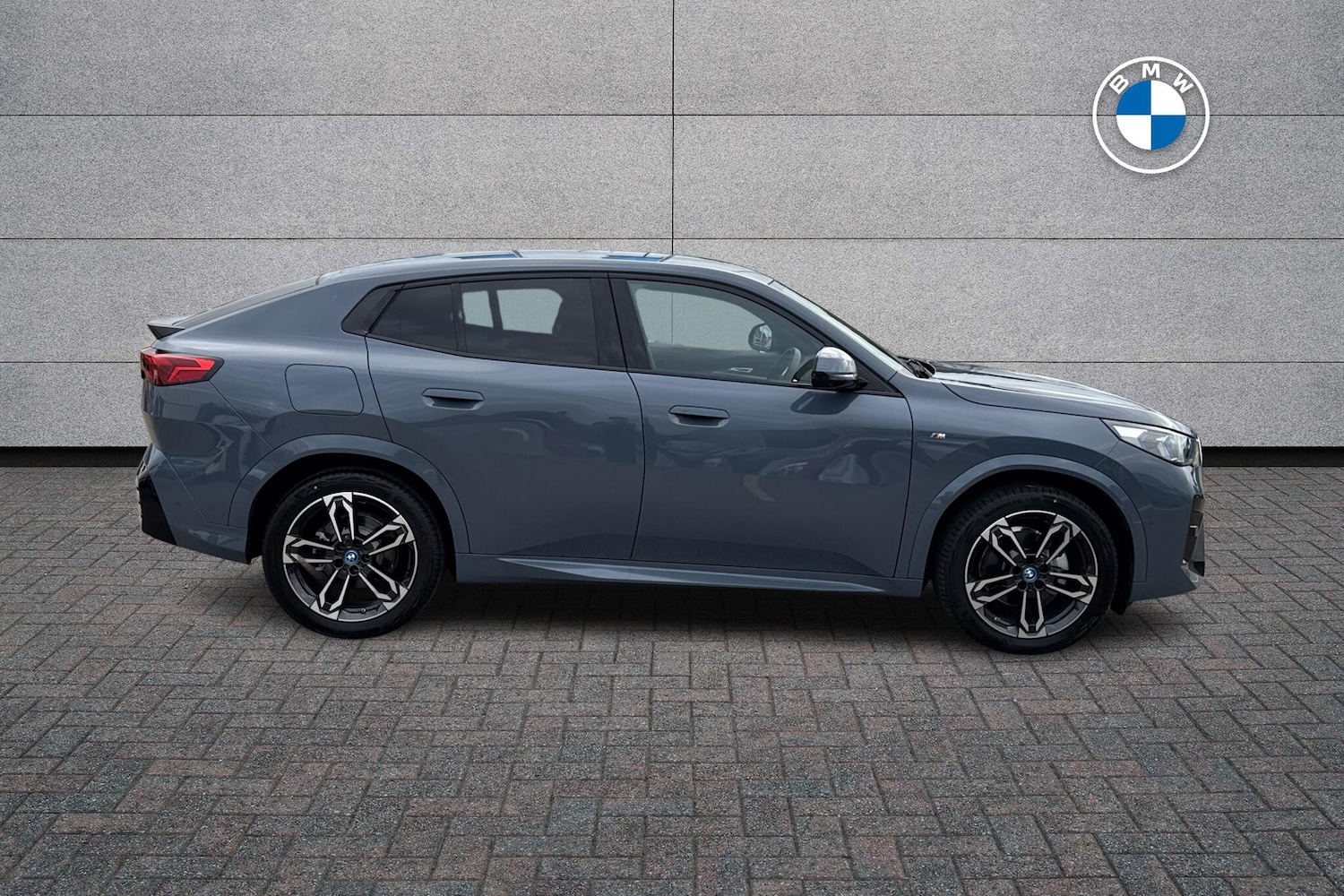 Used BMW iX2 2025 for sale - 76228846: Photo 3