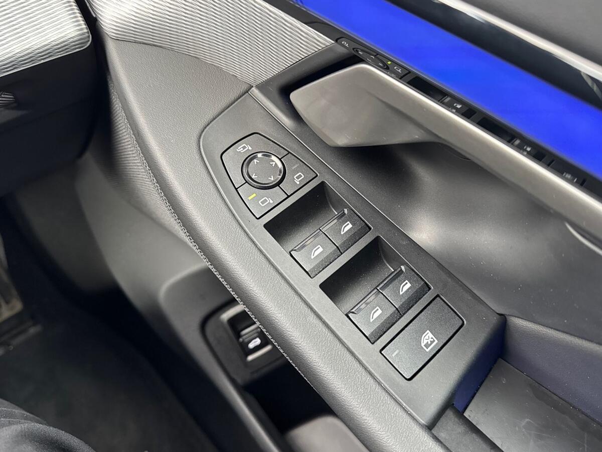 Used BMW 5 Series 2025 for sale - 77978896: Photo 13