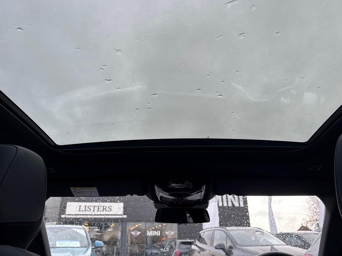 Used BMW 5 Series 2025 for sale - 77978896: Photo 25