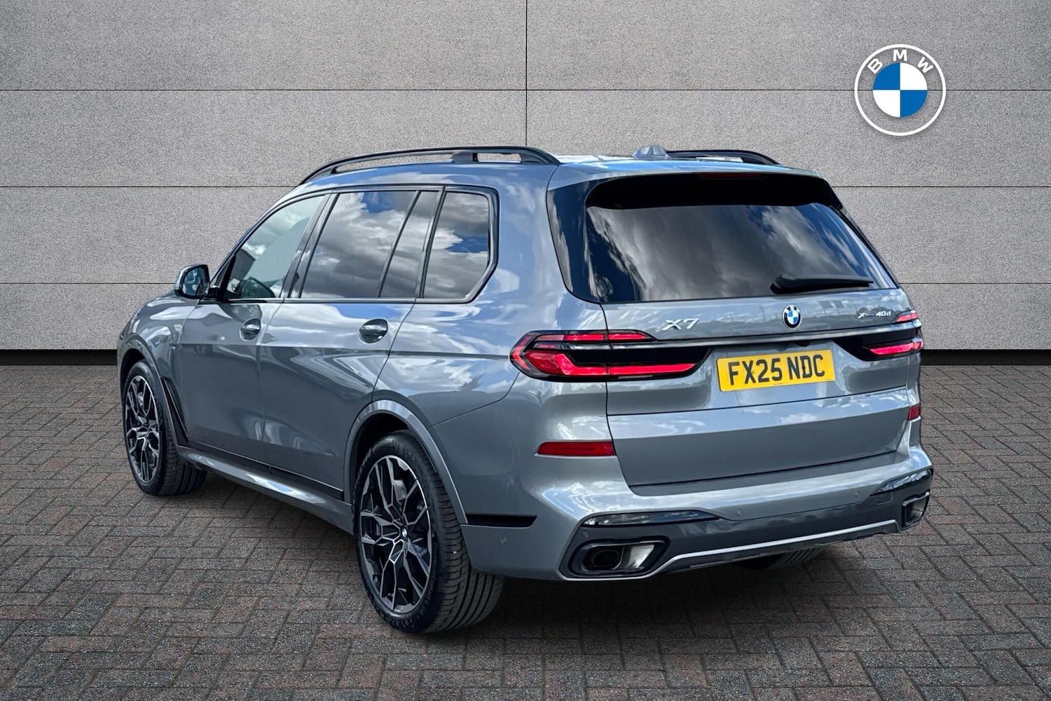 Used BMW X7 2025 for sale - 76692698: Photo 2