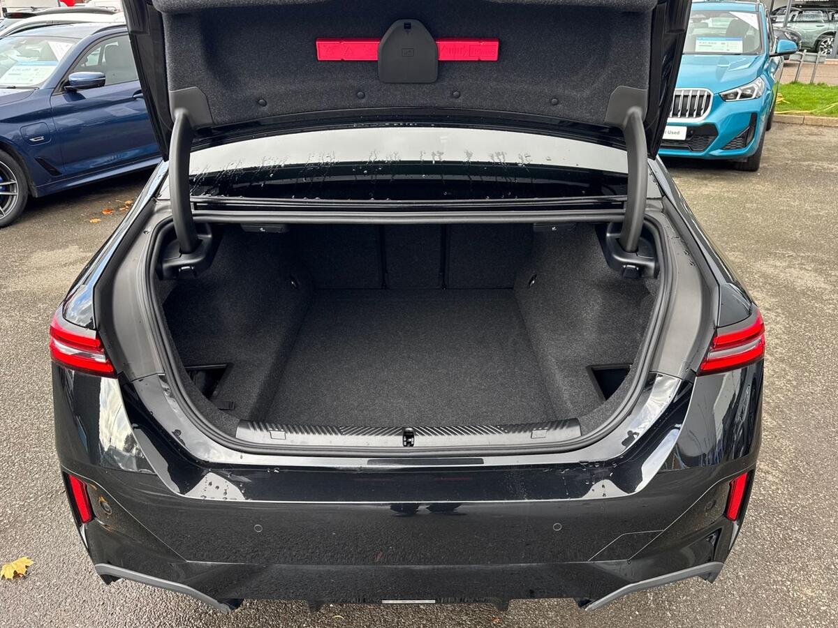 Used BMW 5 Series 2025 for sale - 77480023: Photo 10