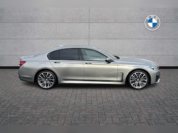 Used BMW 7 Series 2022 for sale - 76327800: Photo
