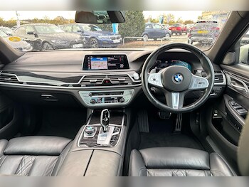 Used BMW 7 Series 2022 for sale - 76327800: Photo